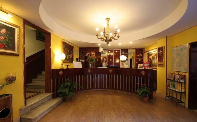 Gallery - Saturnia