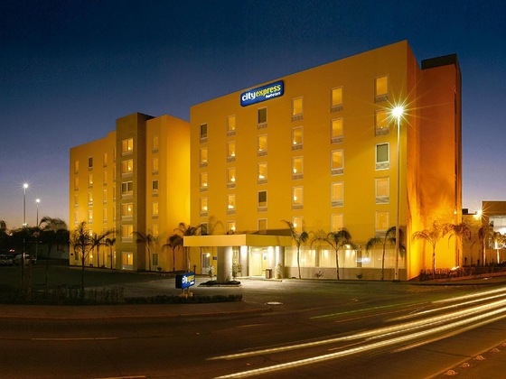 Gallery - City Express By Marriot León