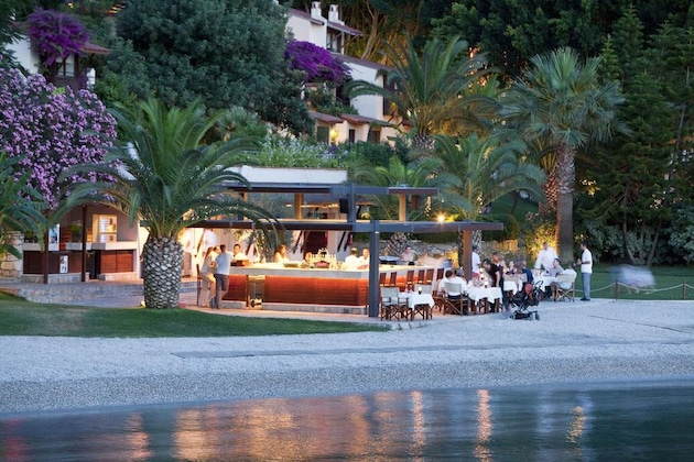 Gallery - Hillside Beach Club