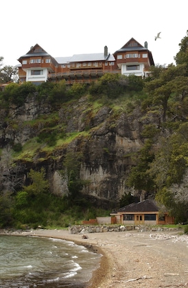Gallery - Isla Victoria Lodge