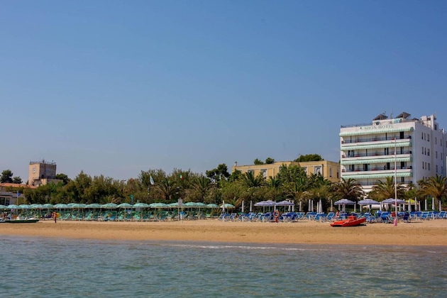 Gallery - Lh Mion Hotel