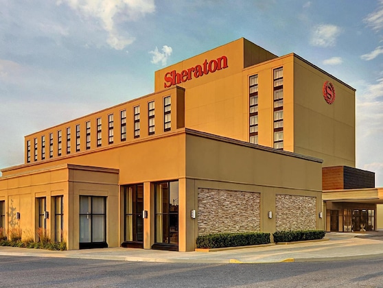 Gallery - Sheraton Toronto Airport Hotel & Conference Centre