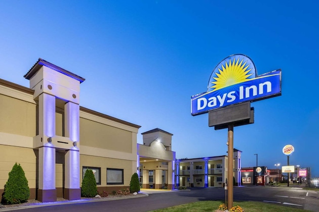 Gallery - Days Inn By Wyndham Tonawanda Buffalo