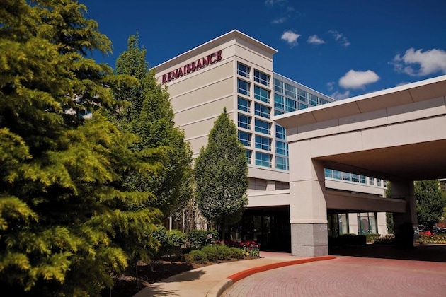 Gallery - Renaissance Newark Airport Hotel