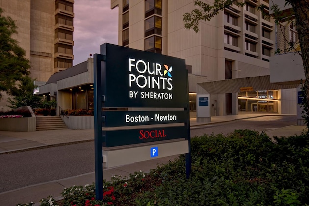 Gallery - Four Points By Sheraton Boston Newton