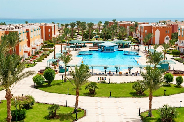 Gallery - Sunrise Garden Beach Resort