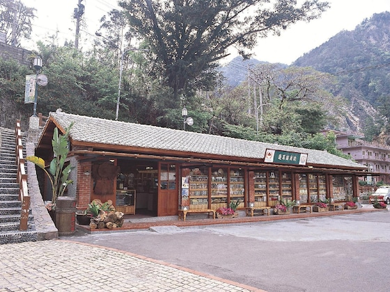 Gallery - Ku Kuan Hotel