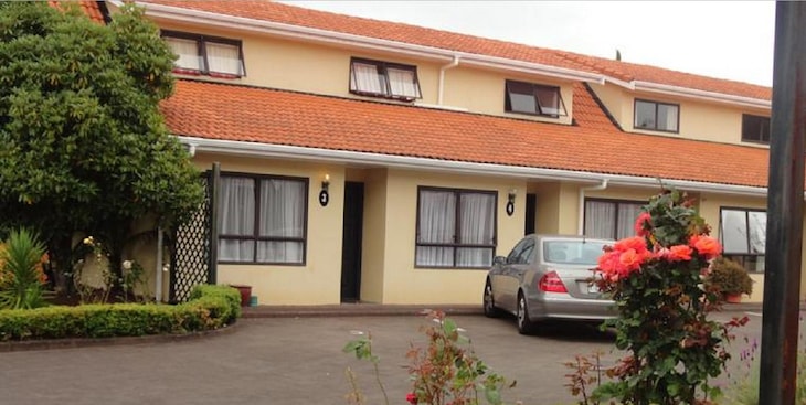 Gallery - Gwendoline Court Motor Lodge