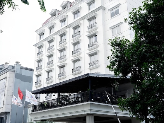 Gallery - Park Regis Arion Kemang