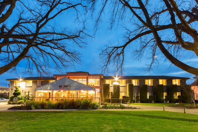 Gallery - Forrest Hotel And Apartments