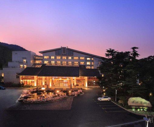 Gallery - Zhejiang Hotel