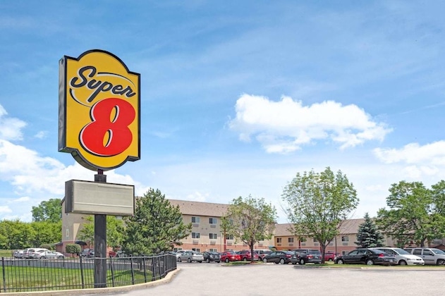 Gallery - Super 8 By Wyndham Chicago O'hare Airport