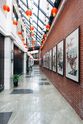 Gallery - Redwall Hotel