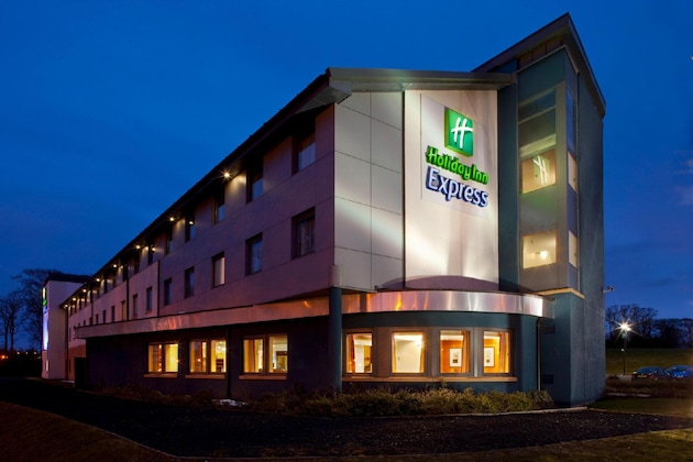 Gallery - Holiday Inn Express Dunfermline By Ihg
