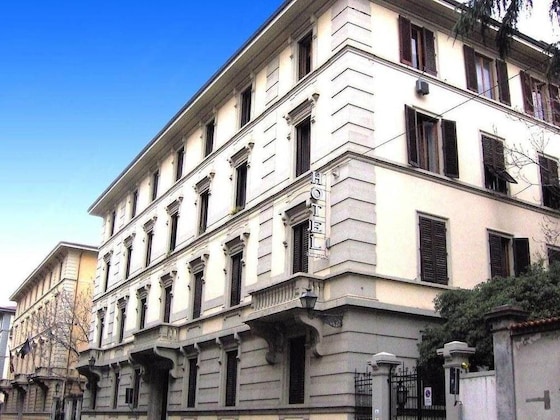 Gallery - Hotel Lombardi
