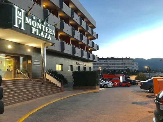 Gallery - Montera Plaza