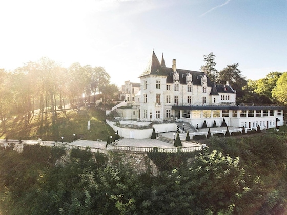 Gallery - Château Le Prieuré - La Maison Younan