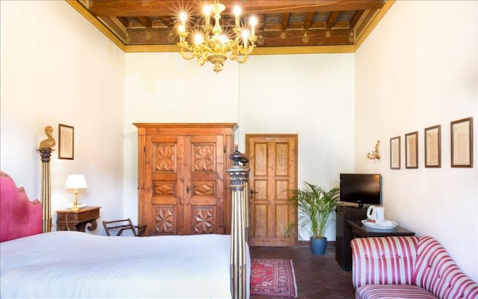 Gallery - Villa Pitiana