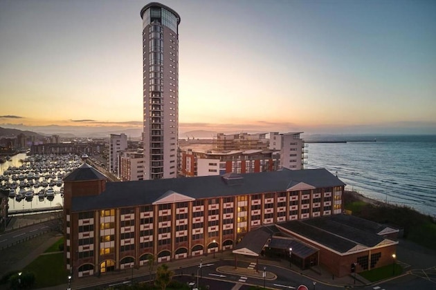 Gallery - Delta Hotels By Marriott Swansea