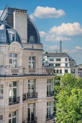 Gallery - Warwick Paris