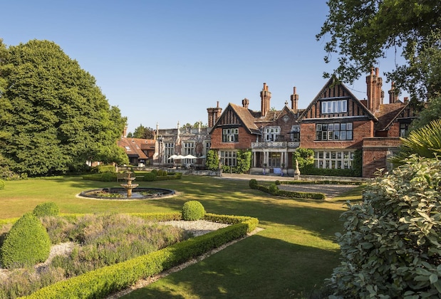 Gallery - Macdonald Elmers Court Hotel & Resort