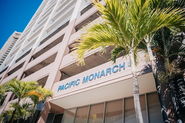 Gallery - Pacific Monarch Hotel