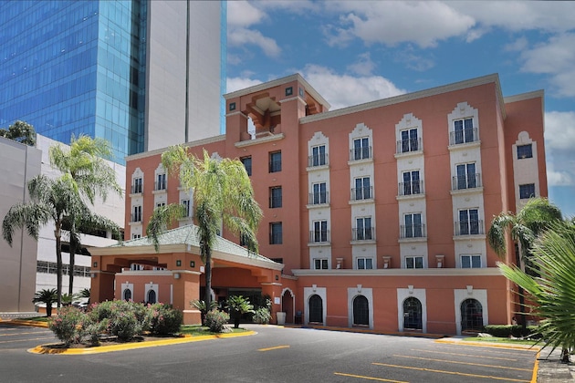Gallery - Holiday Inn Express Monterrey Galerias By Ihg