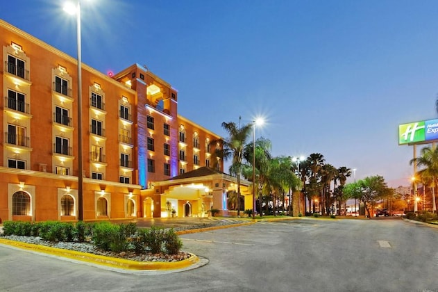 Gallery - Holiday Inn Express Monterrey Galerias, An Ihg Hotel