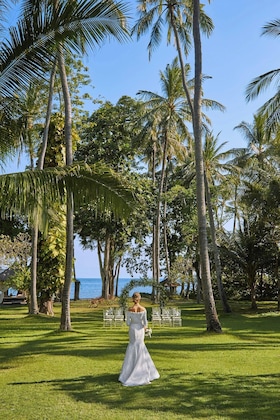 Gallery - Sheraton Senggigi Beach Resort