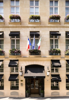 Gallery - Castille Paris