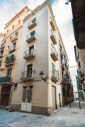 Gallery - Ainb Born-Damas Apartments