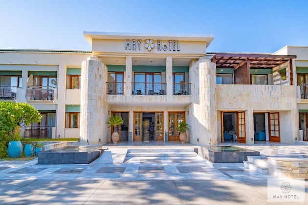 Gallery - May Beach Hotel