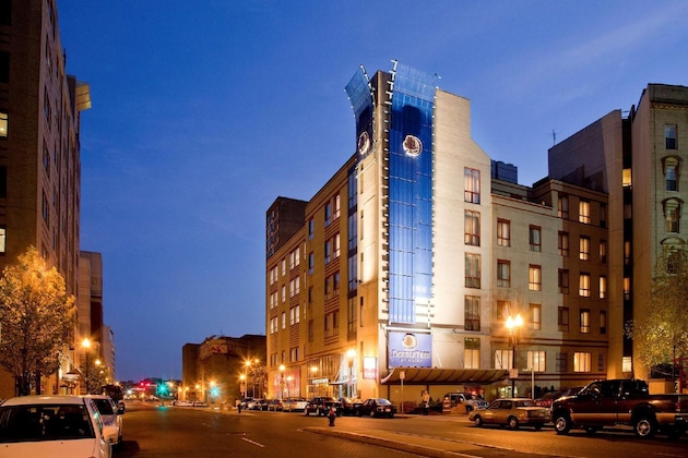 Gallery - DoubleTree By Hilton Hotel Boston - Downtown