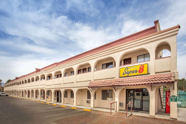 Gallery - Super 8 By Wyndham Las Vegas Nellis Afb Area