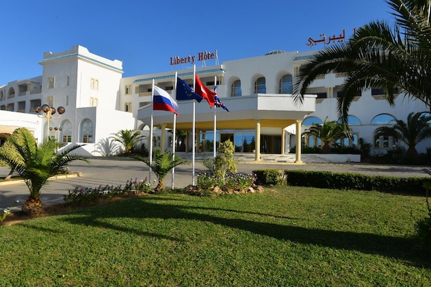 Gallery - Hotel Liberty Resort