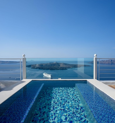 Gallery - Nefeles Luxury Suites