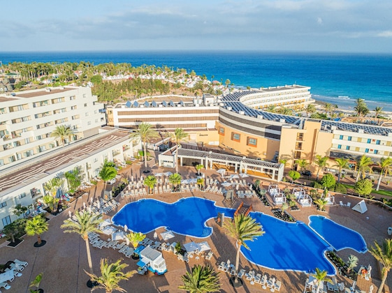 Gallery - Iberostar Waves Gaviotas Park
