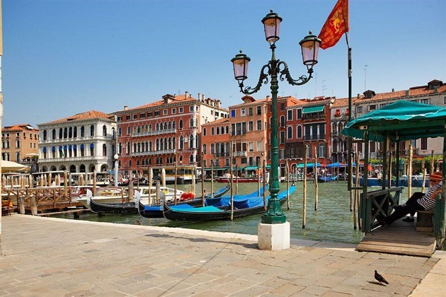 Gallery - Palazzo Bembo Exclusive Accommodation