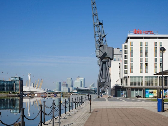 Gallery - Ibis London Excel Docklands