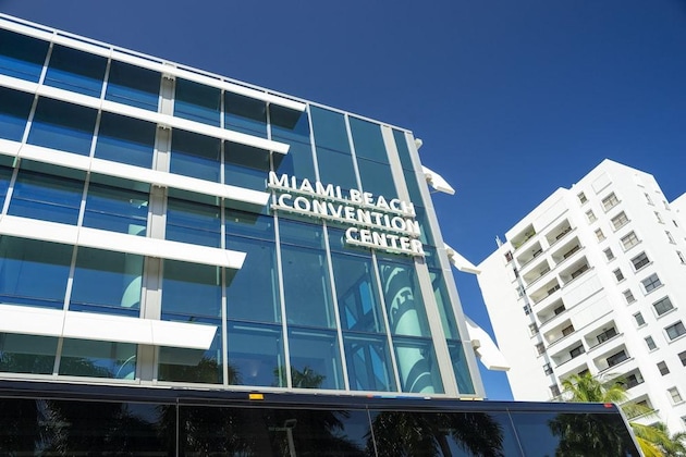 Gallery - Greenview Hotel