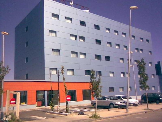 Gallery - B&B  Hotel Figueres