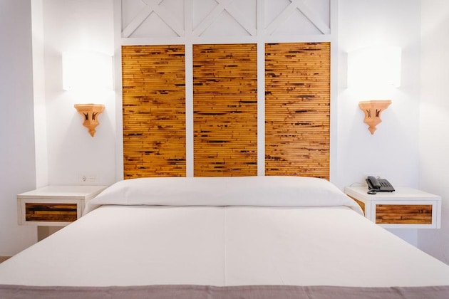Gallery - Apartamentos Parque Del Sol