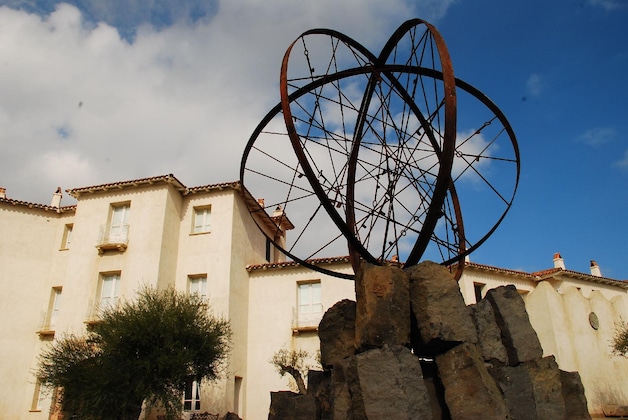 Gallery - Tarthes Hotel