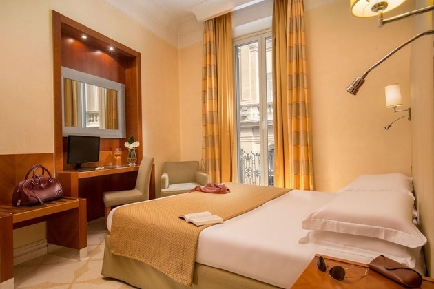 Gallery - Suite Opera Rooms