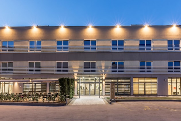 Gallery - Hotel Mondo