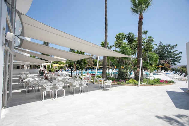 Gallery - Papouis Protaras Hotel