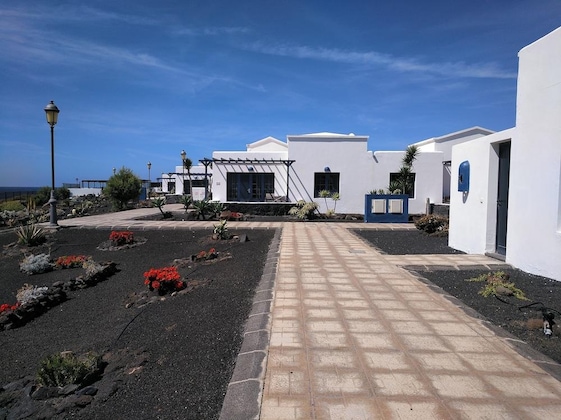 Gallery - Vik Coral Beach