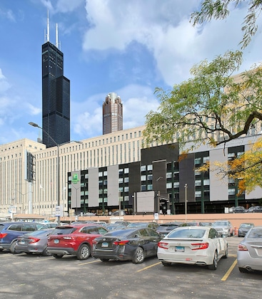 Gallery - Holiday Inn & Suites Chicago - Downtown, An Ihg Hotel