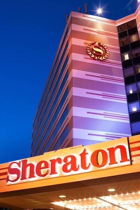 Gallery - Sheraton Suites Chicago O'hare