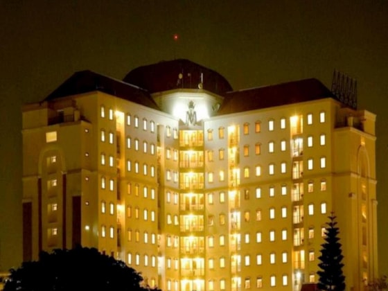 Gallery - Youre.At - The Majesty Apartment
